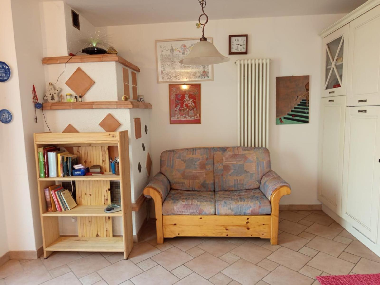 カデルツォーネLa Casa Di Siroアパートメント エクステリア 写真