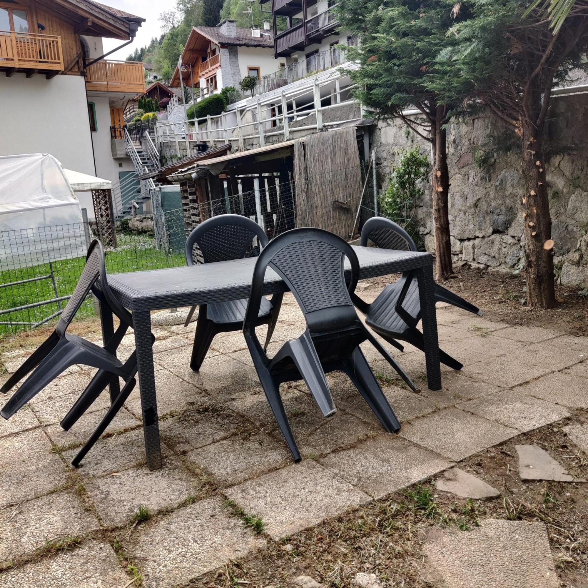 カデルツォーネLa Casa Di Siroアパートメント エクステリア 写真